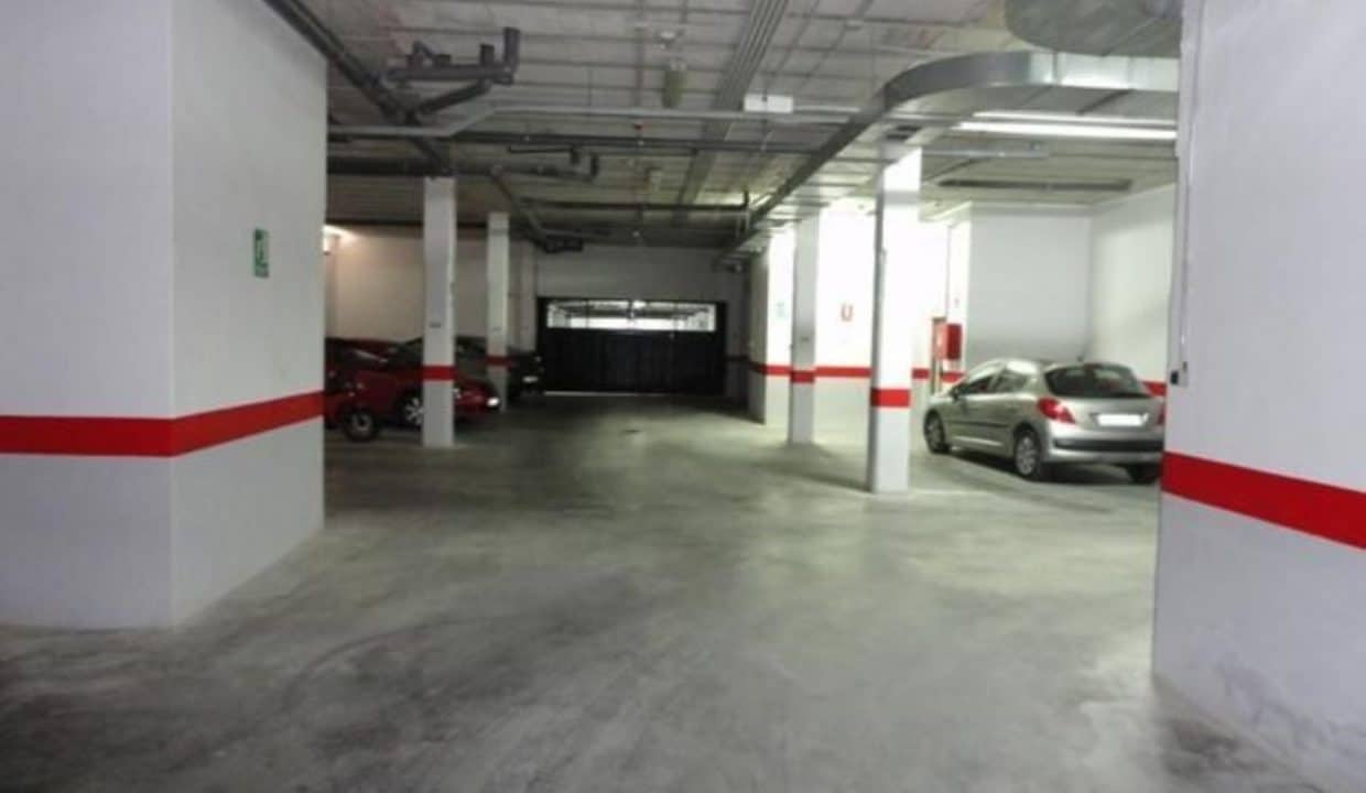 Garage en Venta en Cancelada