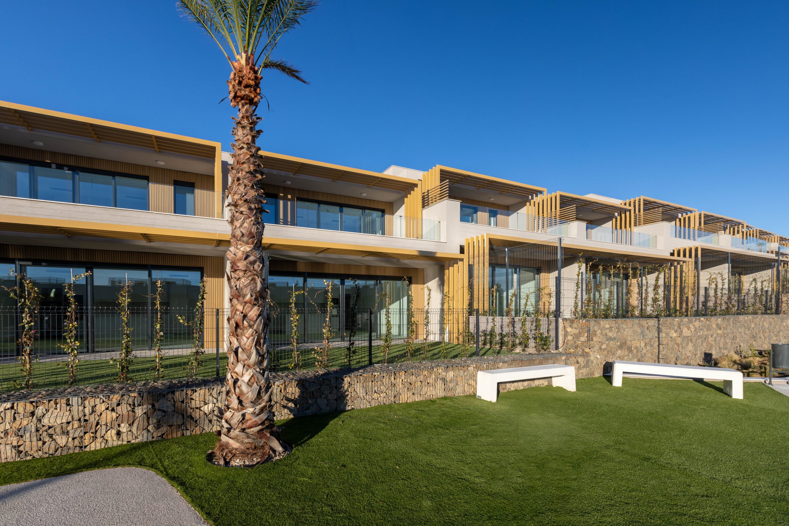 EH - 009 Evergreen Homes fACAHADA