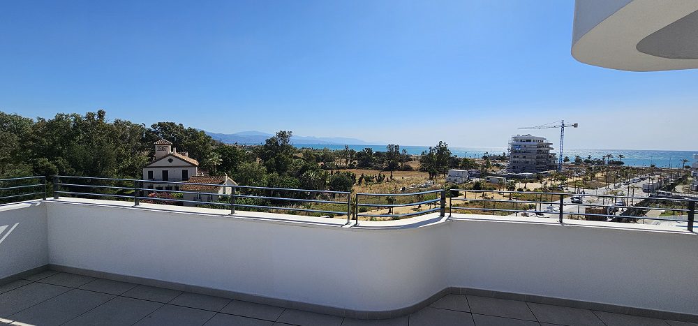 003 20250519_111442 - copia Terraza ático los alámos torremolinos